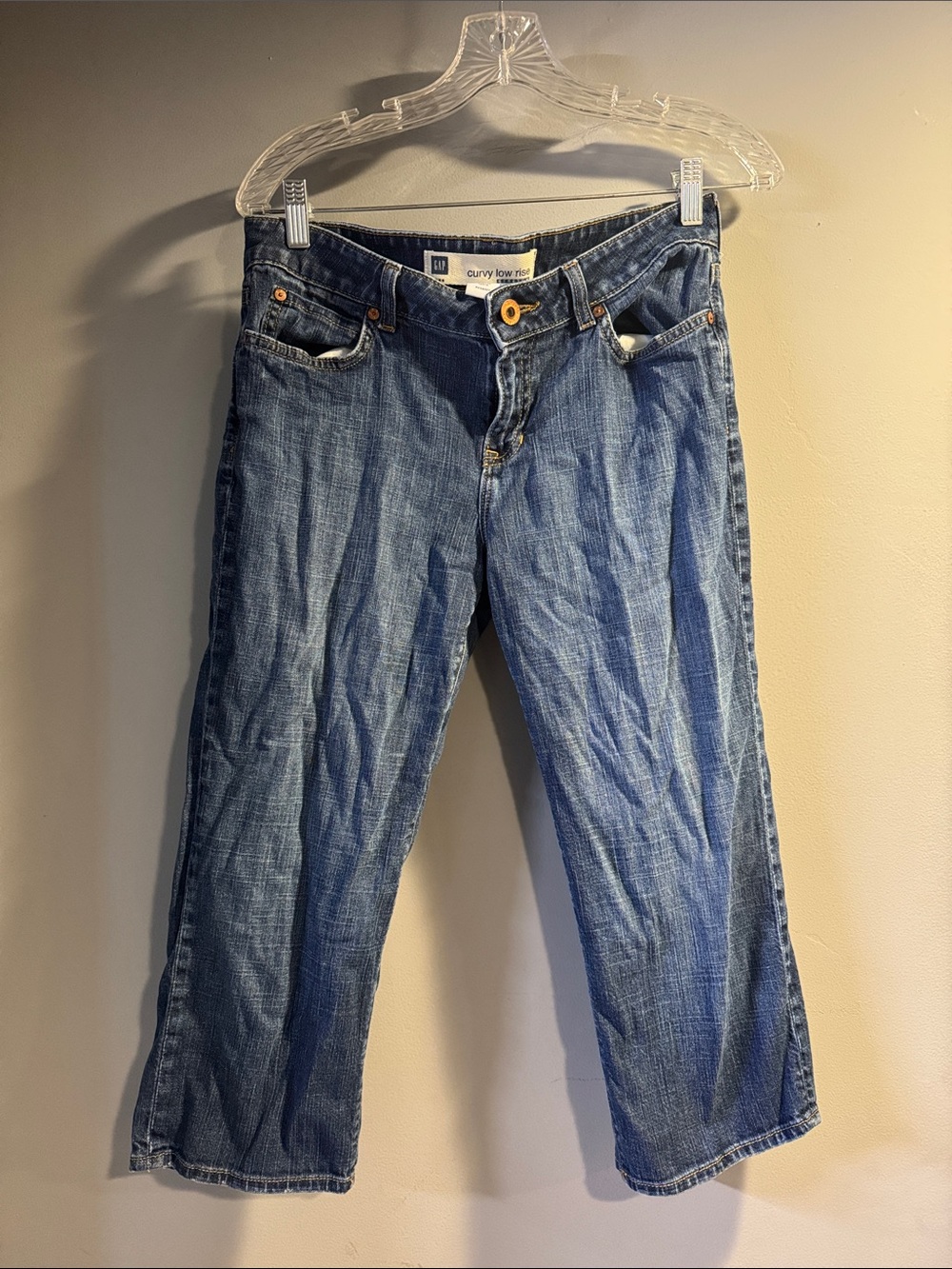 GAP Women's Blue Denim cropped/capri Boyfriend Jeans